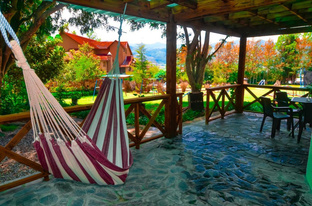 Hotel Rancho Constanza & Cabanas De La Montana Экстерьер фото